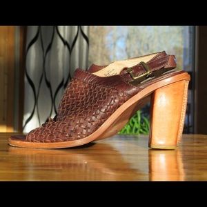 Frye Sophia woven sling sandal, size 9, dark brown